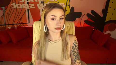 neondemonis @ myfreecams on 20231115