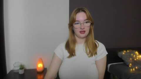 anafoxy @ myfreecams on 20231116