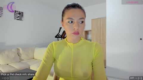 avamoonlight @ myfreecams on 20231116