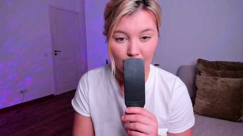 fire_ice_emma @ myfreecams on 20231116