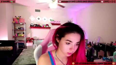 jesswhitmore @ myfreecams on 20231116