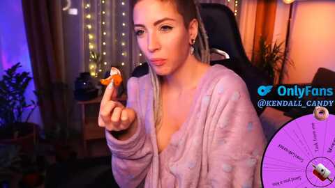 kend_dall @ myfreecams on 20231116