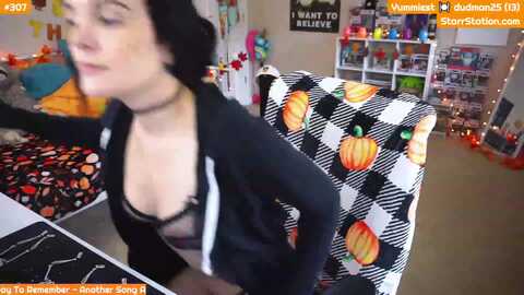 ladystarr @ myfreecams on 20231116