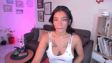 milasun_ @ myfreecams on 20231116
