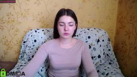 miriam_mills @ myfreecams on 20231116