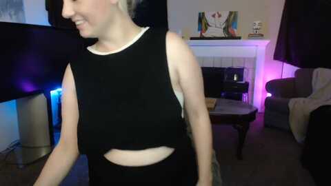 skyle45 @ myfreecams on 20231116