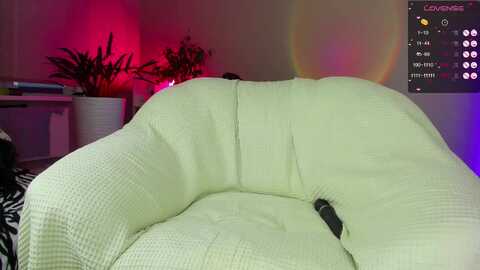 tanyafalcon @ myfreecams on 20231116