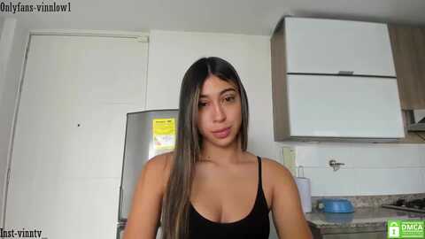 vinnlow @ myfreecams on 20231116