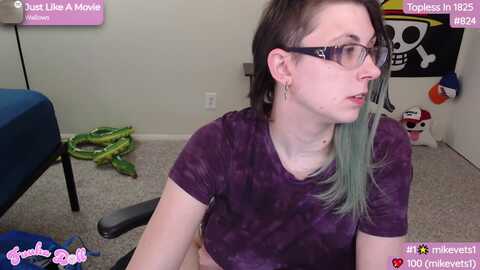 xfuukax @ myfreecams on 20231116