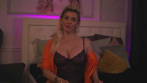 adelynchase @ myfreecams on 20231117