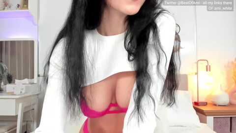 ami_white @ myfreecams on 20231117