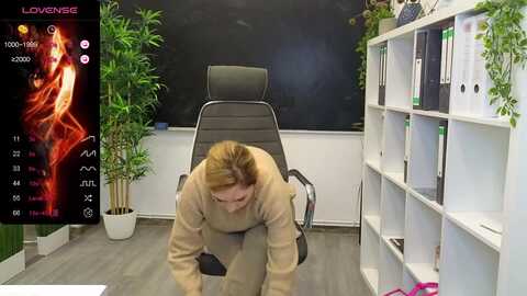 anna_amour @ myfreecams on 20231117