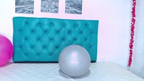 celestte97 @ myfreecams on 20231117