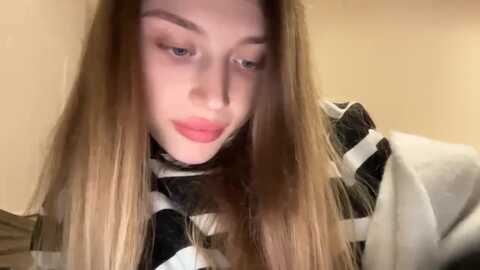 coconut_dream @ myfreecams on 20231117