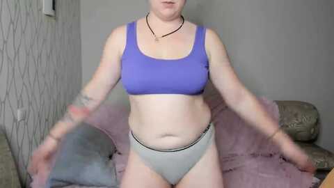 crazzyfairy @ myfreecams on 20231117