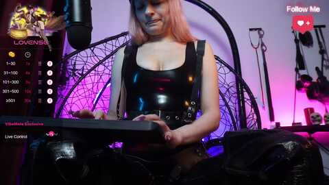 cyberxgoddess @ myfreecams on 20231117