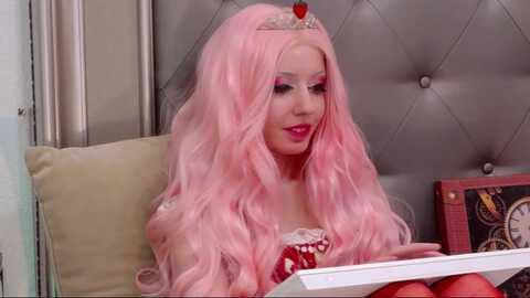 freyagold @ myfreecams on 20231117