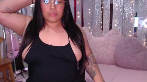 hema_jhonson1 @ myfreecams on 20231117