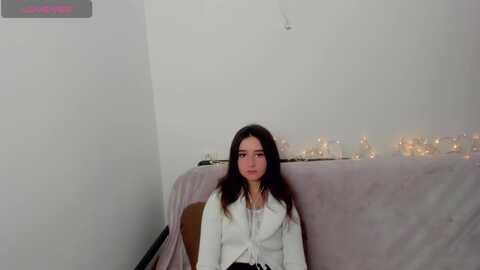 kirasupreme @ myfreecams on 20231117