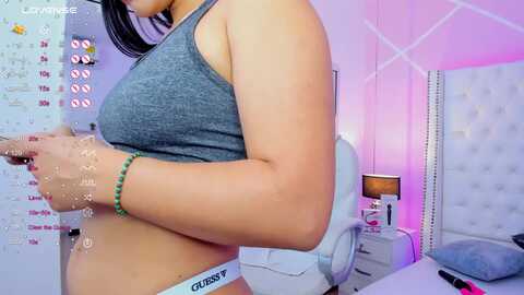 liz_ponds @ myfreecams on 20231117