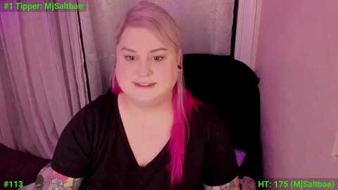 mari_jaebday @ myfreecams on 20231117