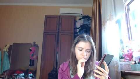 memmar @ myfreecams on 20231117