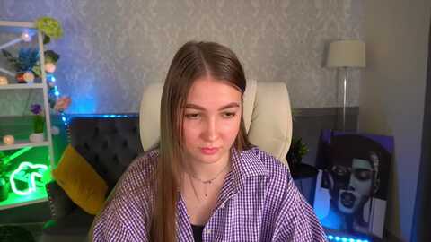 nicolemur @ myfreecams on 20231117