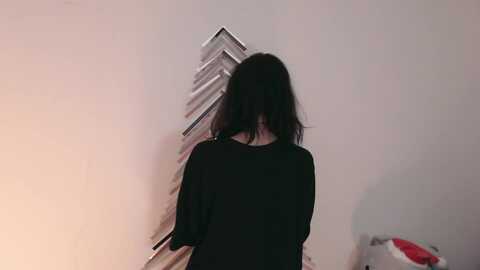 roomtoavoid @ myfreecams on 20231117