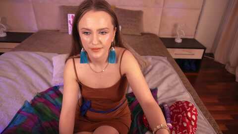 veronikaves @ myfreecams on 20231117