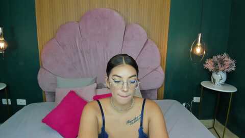 hammber_jones @ myfreecams on 20231118