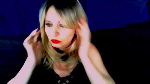 ineedslaves @ myfreecams on 20231118