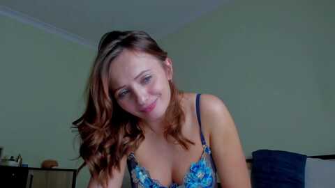 katbirdie_x @ myfreecams on 20231118