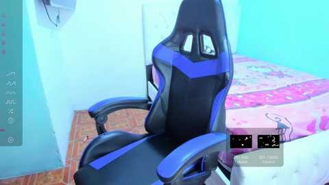 lore_dool @ myfreecams on 20231118