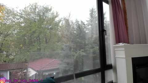m1ss_ariana @ myfreecams on 20231118