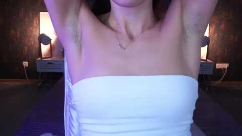 rachelui @ myfreecams on 20231118