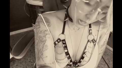 abraxxysradio @ myfreecams on 20231119