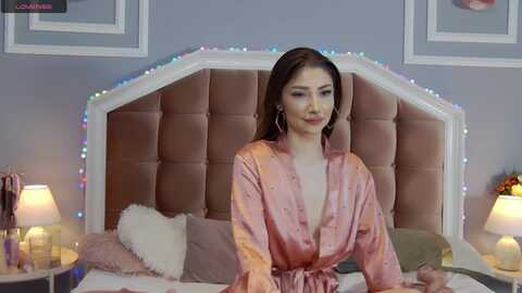 arianna_moonx @ myfreecams on 20231119