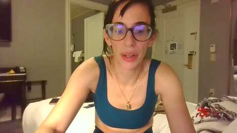 aspen_white @ myfreecams on 20231119