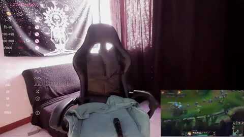 coraline226 @ myfreecams on 20231119