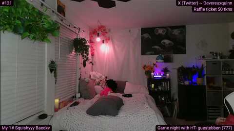 devereuxquinn @ myfreecams on 20231119