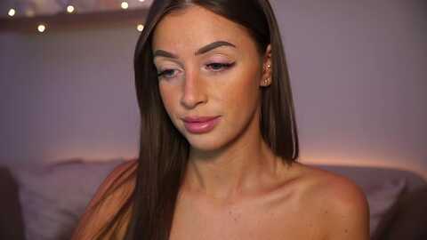 emma_ruby @ myfreecams on 20231119