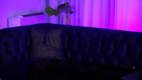 evasunderland @ myfreecams on 20231119