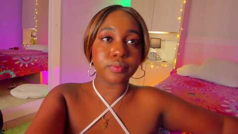 haileyvans @ myfreecams on 20231119