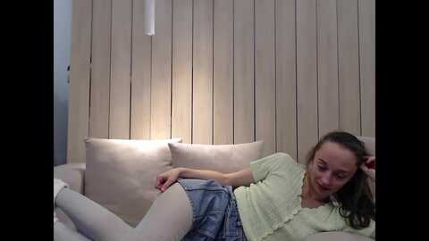 innocent_miss @ myfreecams on 20231119