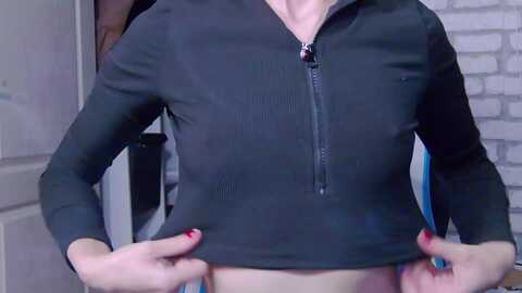 karoline121 @ myfreecams on 20231119