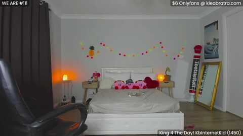 kleobratra @ myfreecams on 20231119