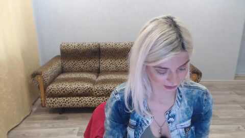 sexybeatriice @ myfreecams on 20231119