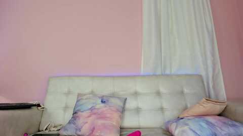 tiny_cora @ myfreecams on 20231119