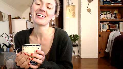 wildflowerem @ myfreecams on 20231119