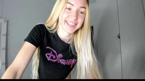 yesbarbie @ myfreecams on 20231119